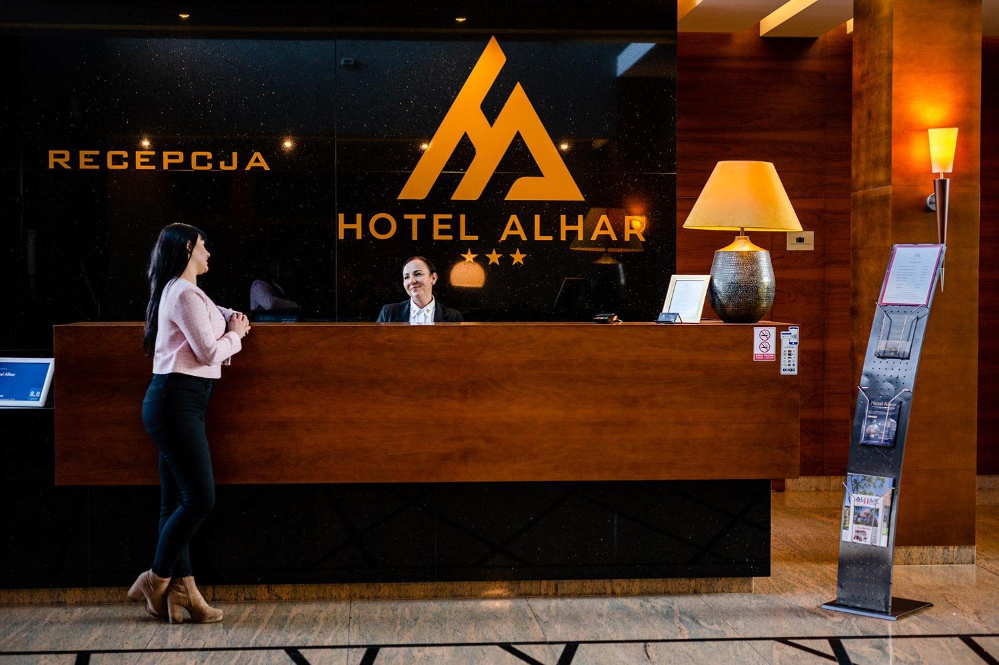 Hotel Alhar لوبلينييس المظهر الخارجي الصورة