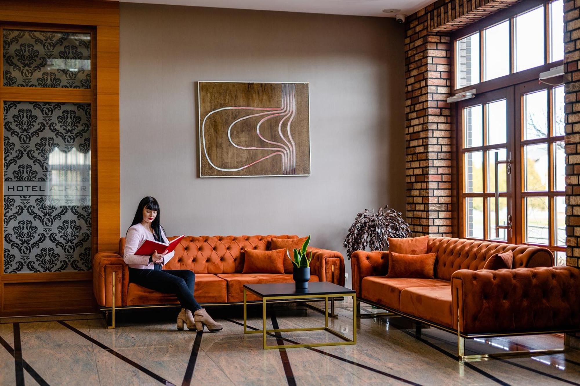 Hotel Alhar لوبلينييس المظهر الخارجي الصورة